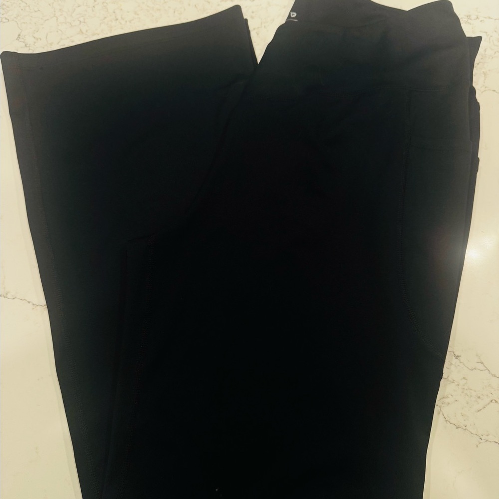 Black Baleaf High-Waisted Leggings